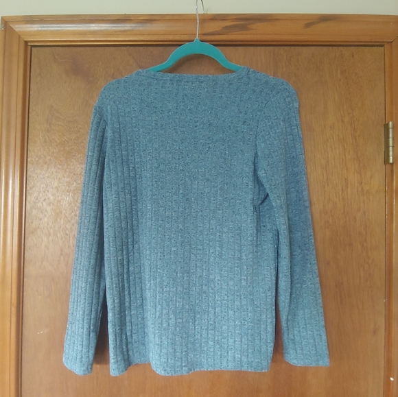 NWT Blue Ribbed Light Tunic Sweater Crew Neck Long Sleeve Asymmetrical Button M - Picture 4 of 8